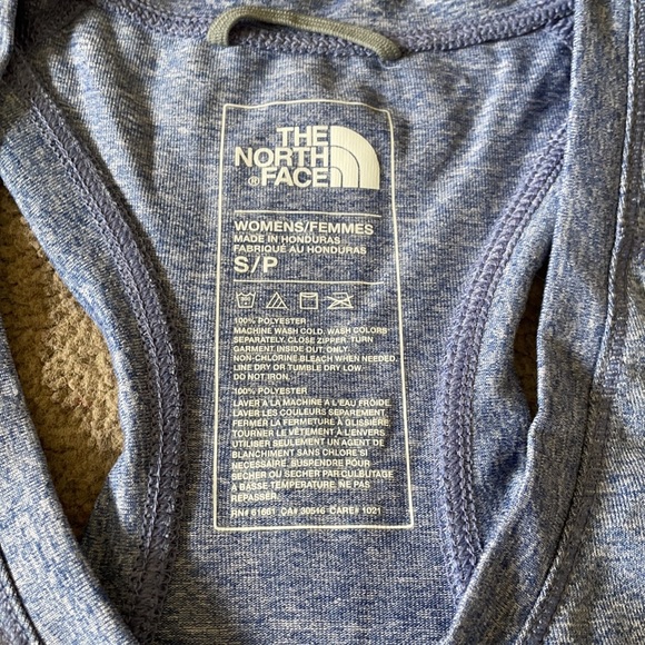 North face racer back work out tank small - Picture 3 of 4